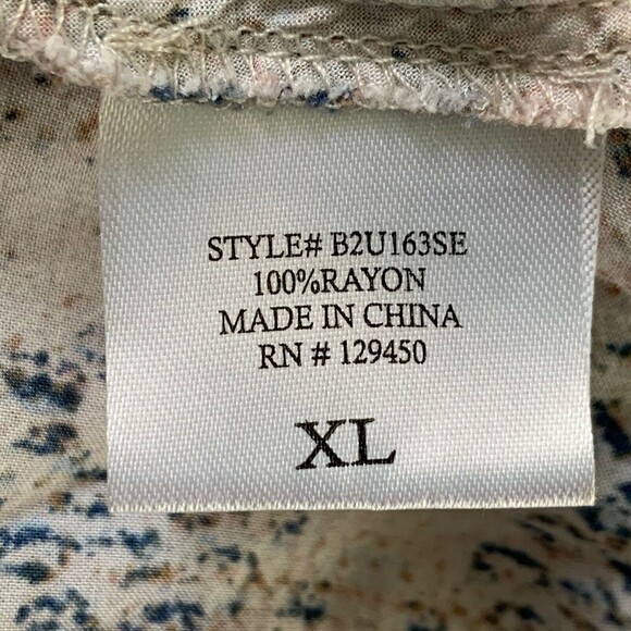 Como Vintage Slinky Snake Print Top 1/2 Button Hip Flare Tab Roll Sleeve Sz XL - Picture 10 of 10